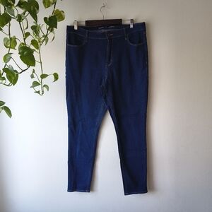 Old Navy High-Rise Super Skinny Jeans Size 16 dark blue